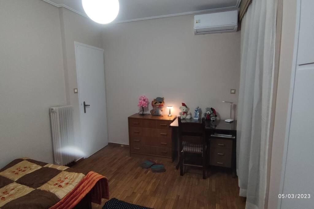 Sq Varnava Appartment Athen Eksteriør bilde