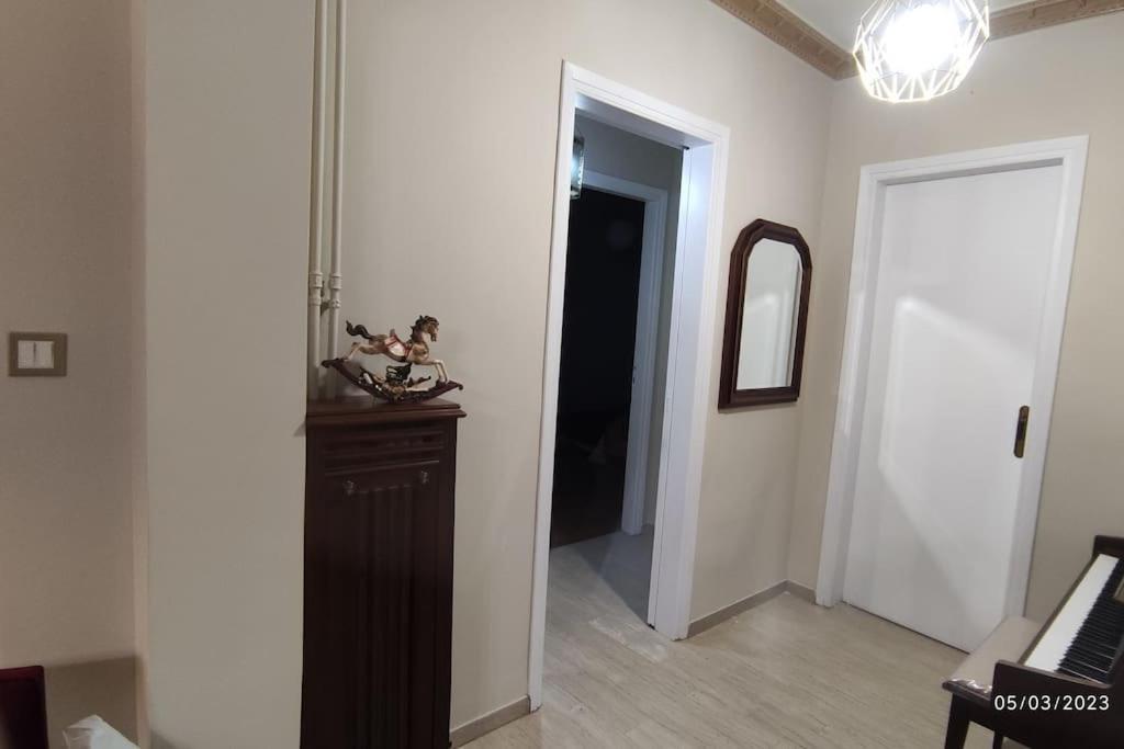 Sq Varnava Appartment Athen Eksteriør bilde