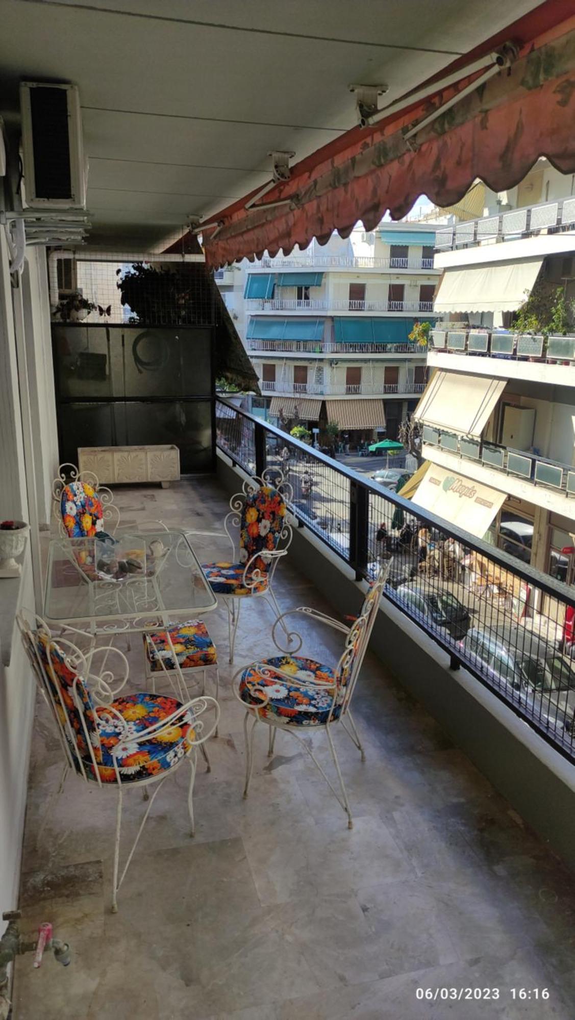 Sq Varnava Appartment Athen Eksteriør bilde