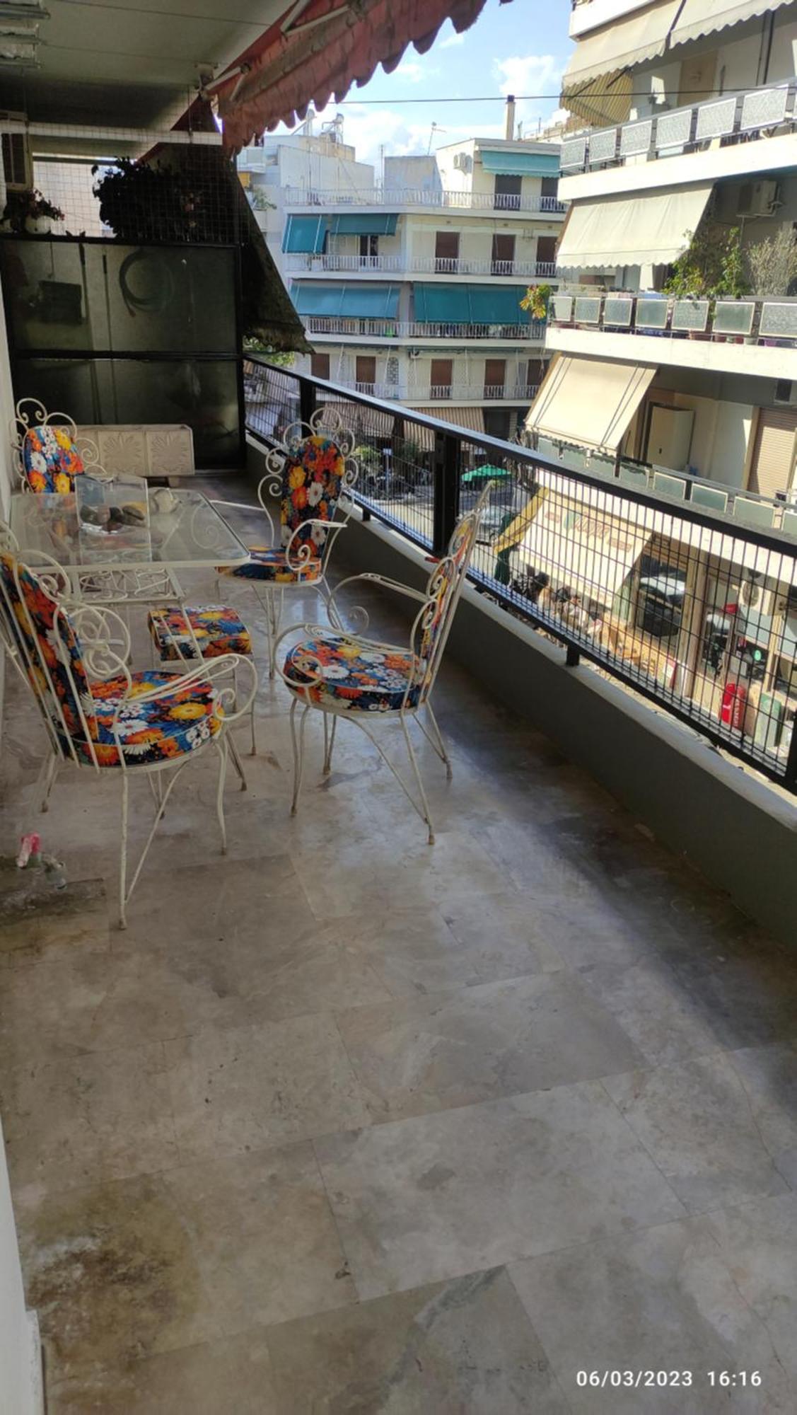 Sq Varnava Appartment Athen Eksteriør bilde
